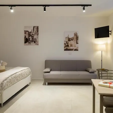 דירה Casa Falcucci גוביו